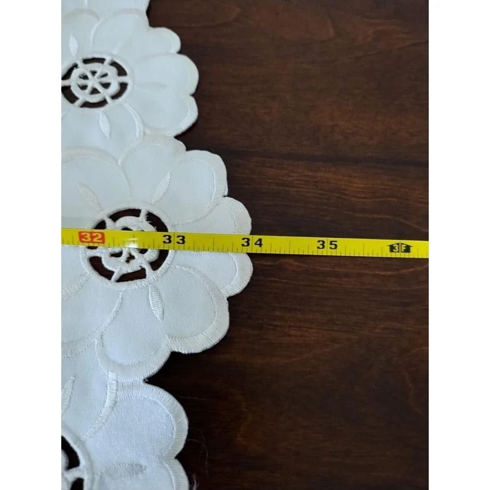 Vintage Elegant Intricate Cutwork Floral Small Beige Polyester 34in Table Runner